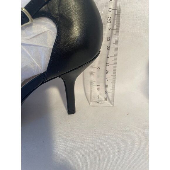 NEW Tahari Britta strappy pointed toe heels 7 1/2 Black/Vanilla Ice - Picture 6 of 6